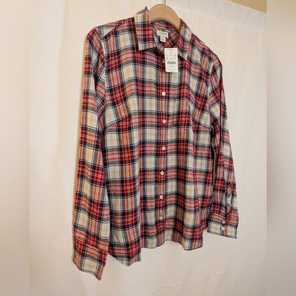 NWT J. Crew Red and White Casual Button Down Shirt - Picture 5 of 6